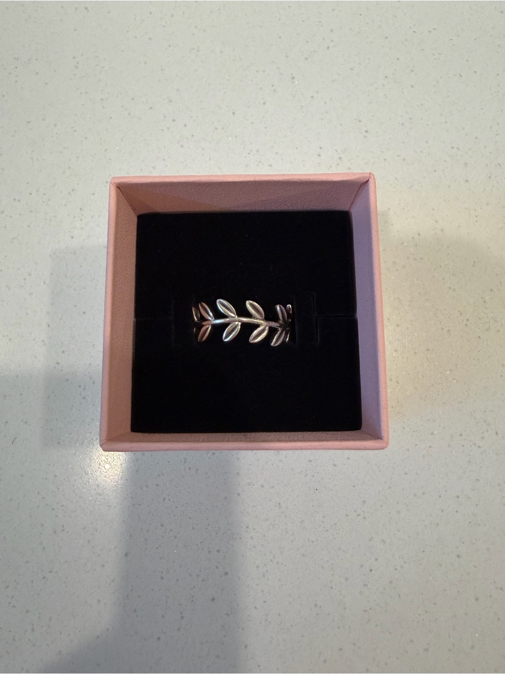 Pandora Laurel Wreath Ring | US 8.5